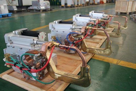 컴팩트 전기 280V 160KVA 서보 총 스팟 용접 자동